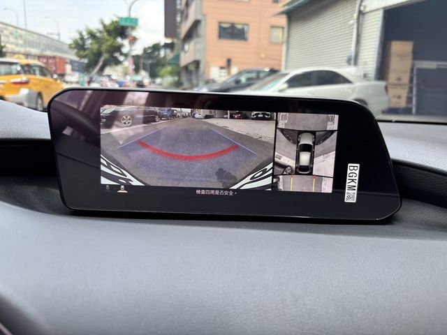 MAZDA馬自達 MAZDA 3  第8張相片
