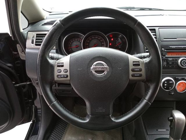 NISSAN日產 TIIDA  第8張相片