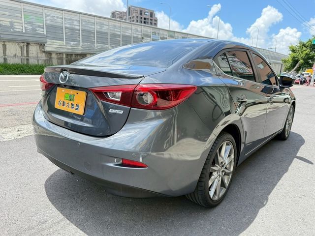 MAZDA馬自達 MAZDA 3  第5張相片
