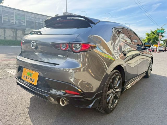 MAZDA馬自達 MAZDA 3  第6張相片