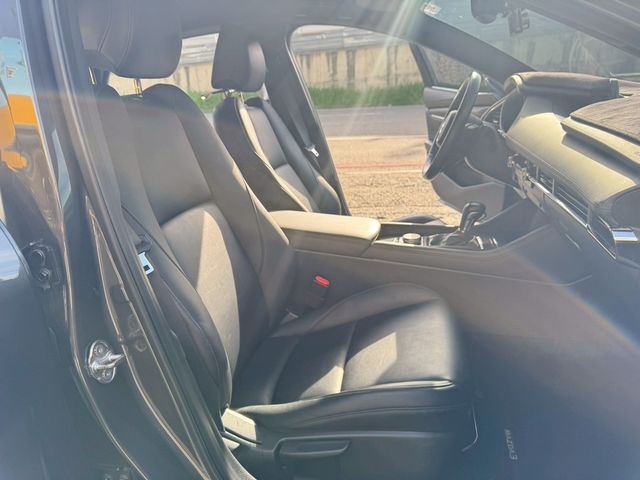 MAZDA馬自達 MAZDA 3  第16張相片