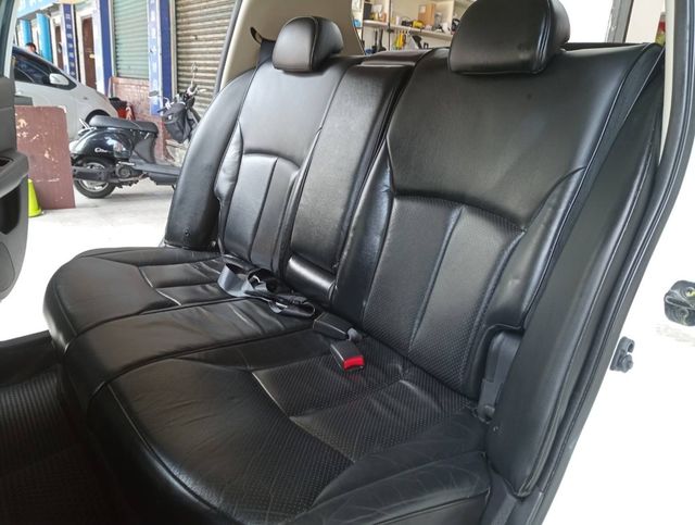 NISSAN日產 TIIDA  第3張相片