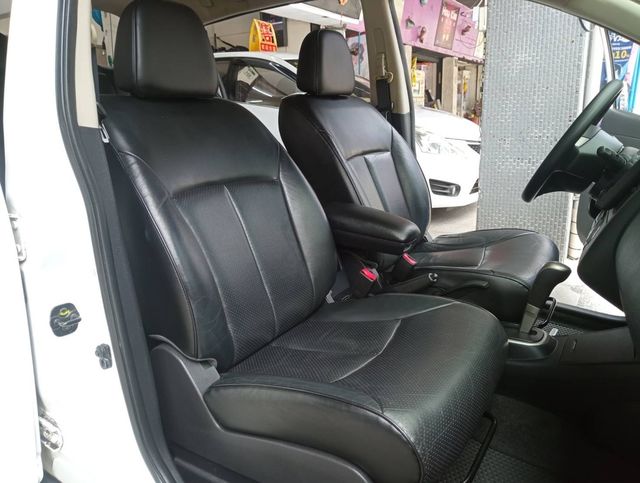 NISSAN日產 TIIDA  第5張相片