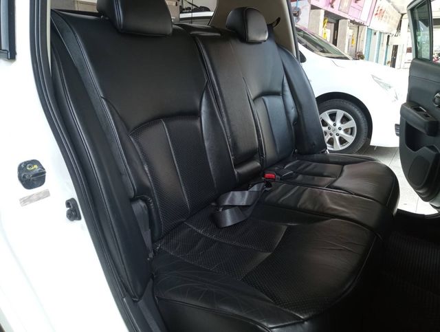NISSAN日產 TIIDA  第10張相片