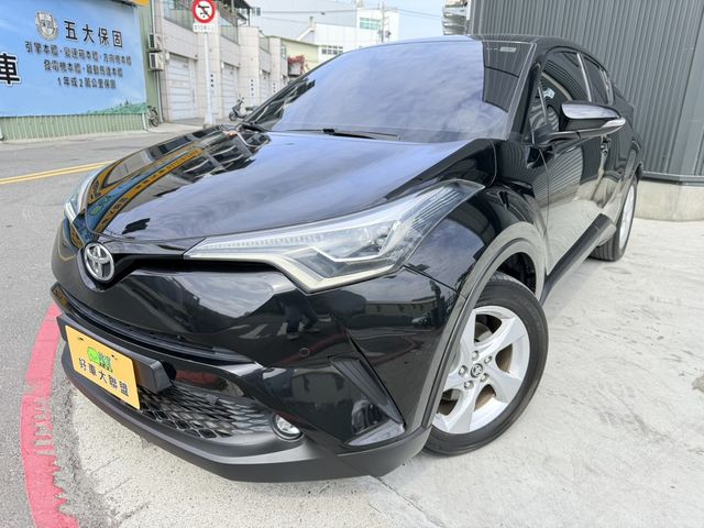 TOYOTA豐田 C-HR  第1張相片