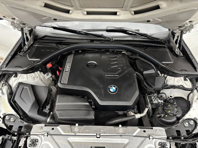 BMW寶馬 318I  第9張相片