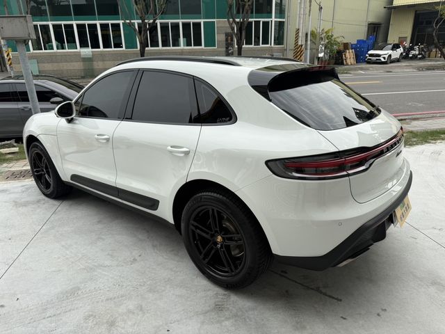 PORSCHE保時捷 MACAN  第6張相片