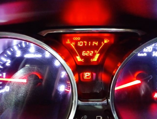 NISSAN日產 LIVINA  第9張相片
