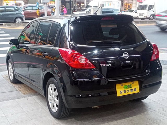 NISSAN日產 TIIDA  第4張相片