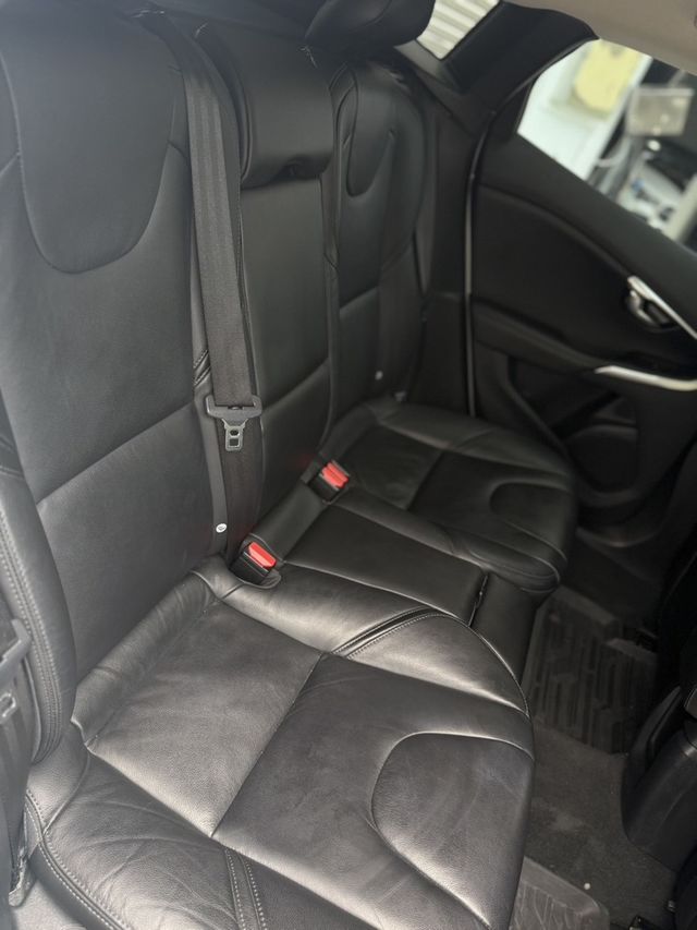 VOLVO富豪 V40  第12張相片