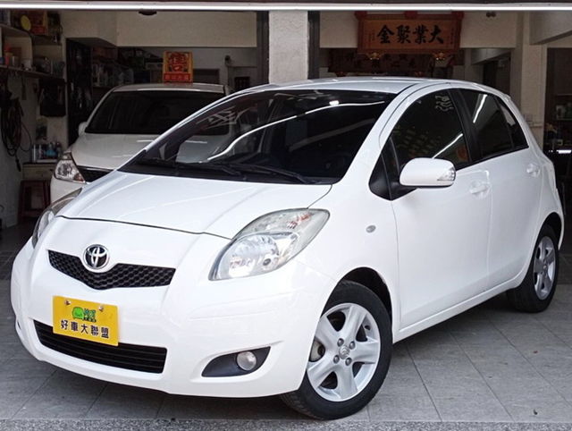 TOYOTA豐田 YARIS  第1張相片