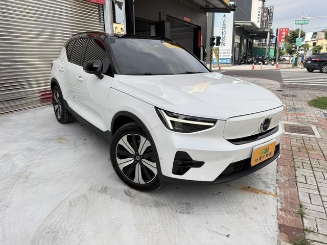 VOLVO富豪 XC40  第3張相片