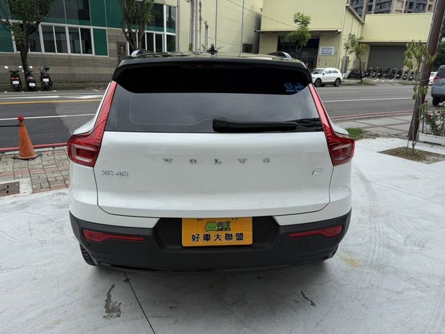 VOLVO富豪 XC40  第4張相片