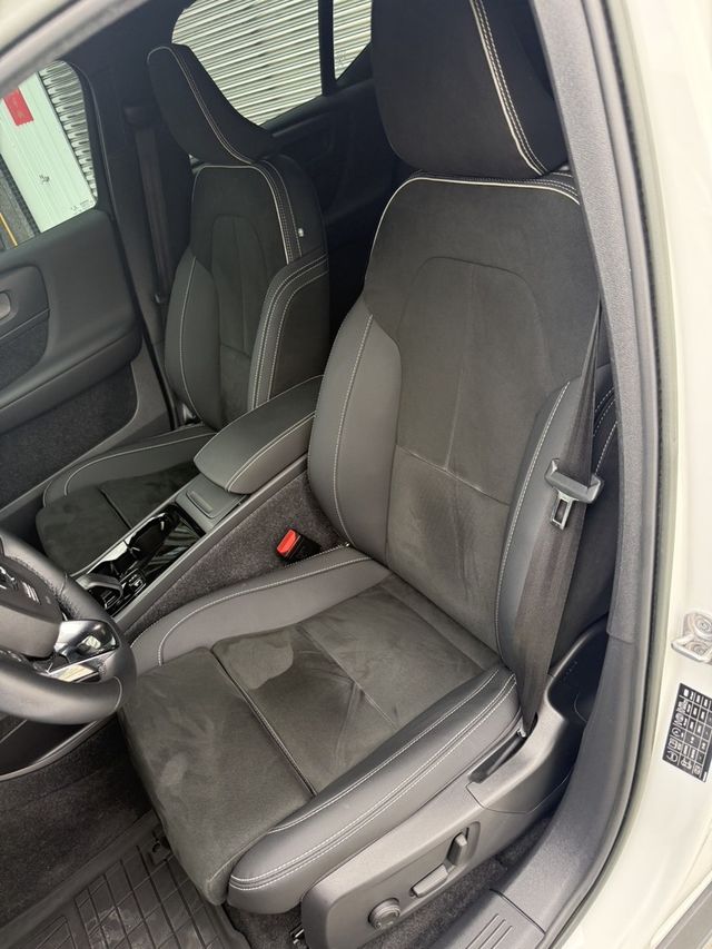 VOLVO富豪 XC40  第12張相片