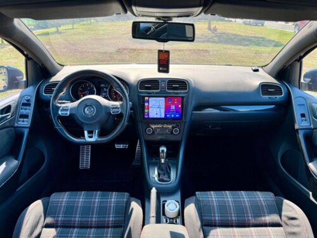 VOLKSWAGEN福斯 GOLF GTI  第5張相片