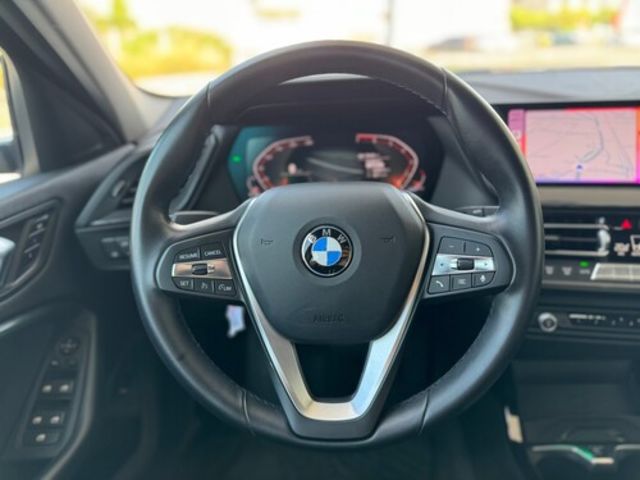 BMW寶馬 118I  第8張相片