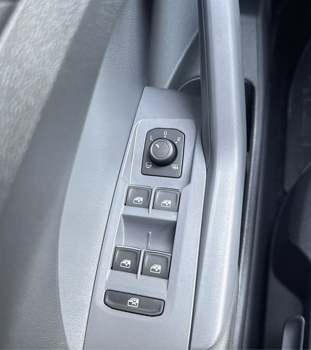VOLKSWAGEN福斯 T-CROSS  第14張相片