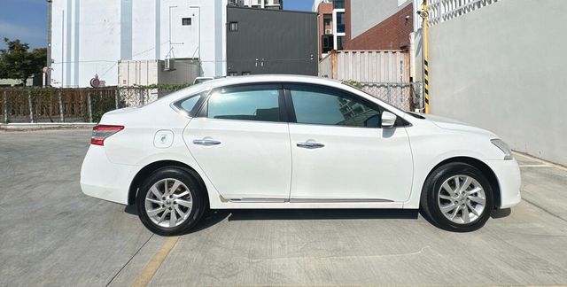 NISSAN日產 SENTRA  第4張相片