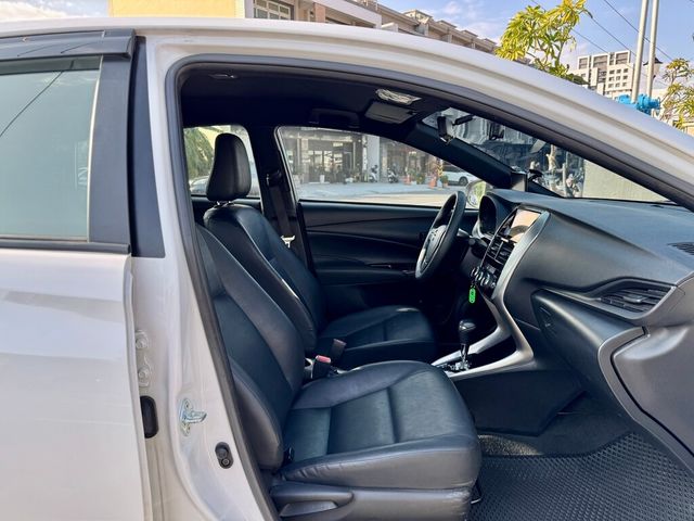 TOYOTA豐田 YARIS  第14張相片