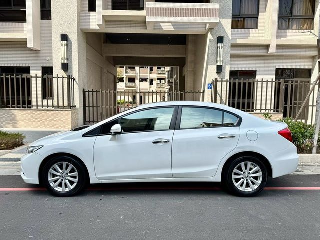 HONDA本田 CIVIC  第4張相片