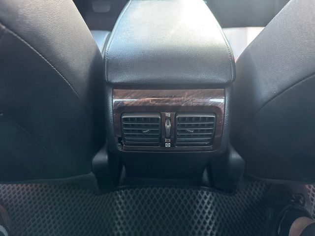 TOYOTA豐田 CAMRY HYBRID  第14張相片