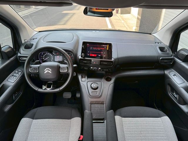 CITROEN雪鐵龍 BERLINGO  第5張相片