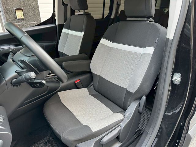 CITROEN雪鐵龍 BERLINGO  第14張相片