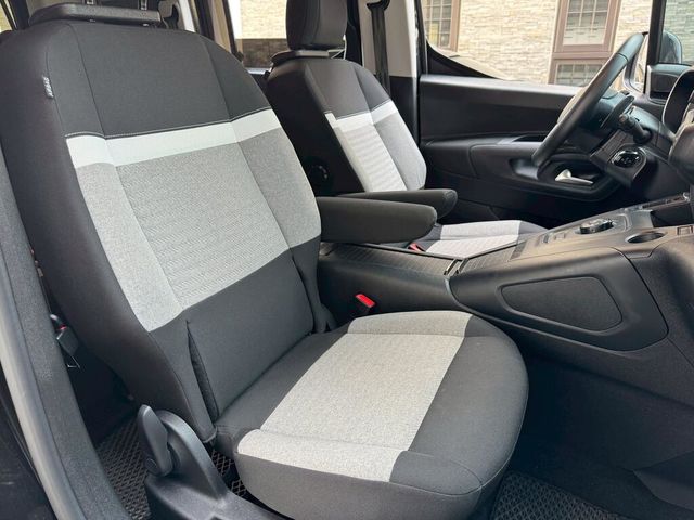 CITROEN雪鐵龍 BERLINGO  第15張相片