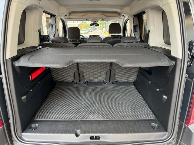 CITROEN雪鐵龍 BERLINGO  第17張相片