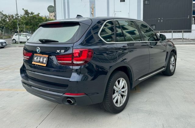 BMW寶馬 X5 XDRIVE25D  第6張相片