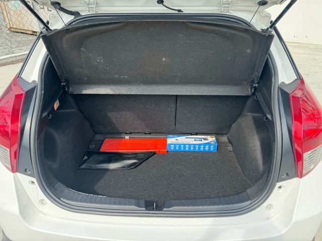 TOYOTA豐田 YARIS  第17張相片