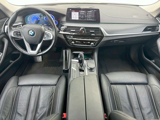 BMW寶馬 530I  第7張相片