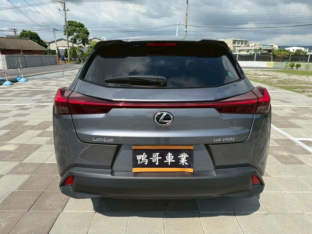 LEXUS凌志 UX200  第4張相片