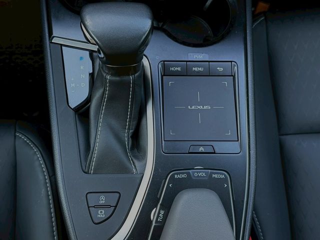 LEXUS凌志 UX200  第11張相片