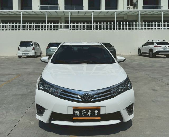 TOYOTA豐田 ALTIS  第2張相片