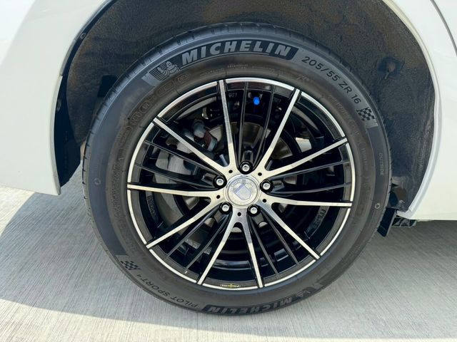 TOYOTA豐田 ALTIS  第9張相片