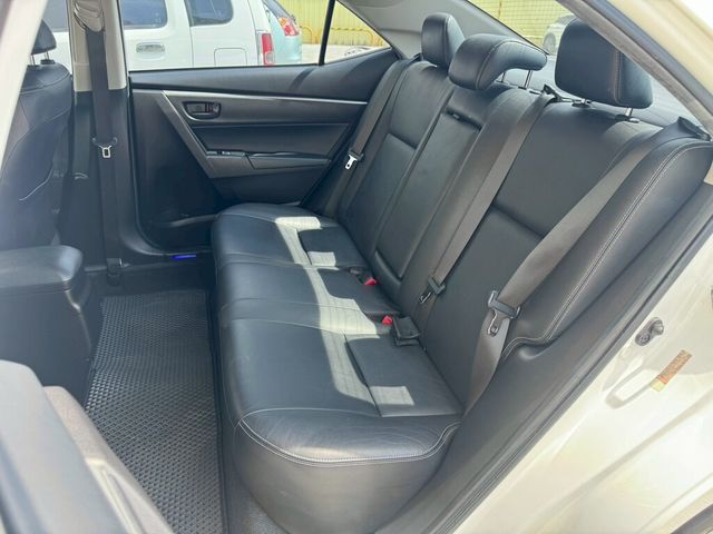 TOYOTA豐田 ALTIS  第18張相片