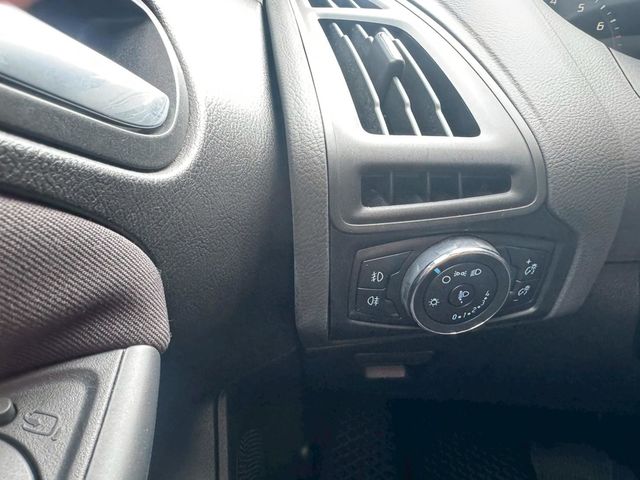 FORD福特 FOCUS  第11張相片