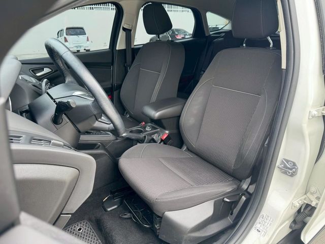 FORD福特 FOCUS  第12張相片