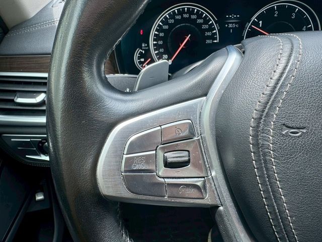 BMW寶馬 730D  第9張相片
