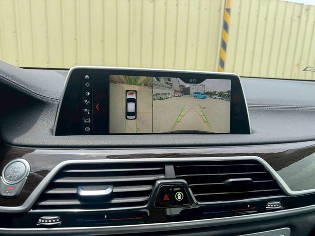 BMW寶馬 730D  第12張相片