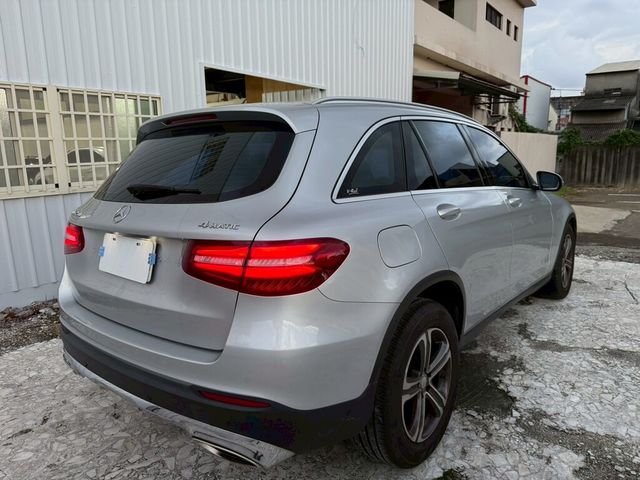 M-BENZ賓士 GLC250  第2張相片