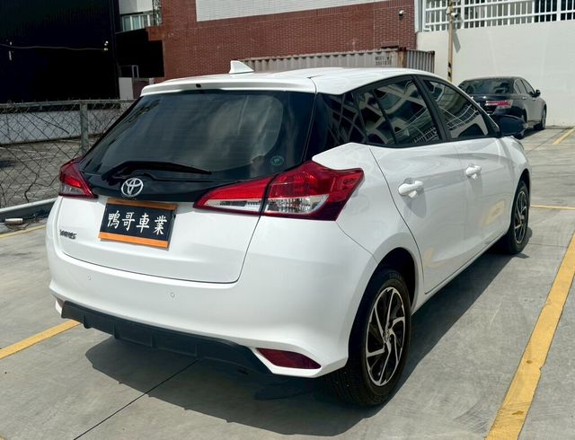 TOYOTA豐田 YARIS  第2張相片