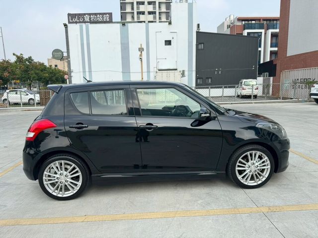 SUZUKI鈴木 SWIFT  第16張相片