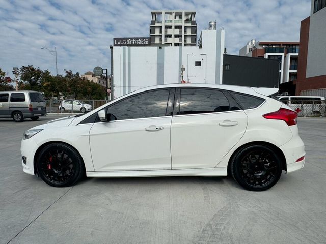 FORD福特 FOCUS  第15張相片