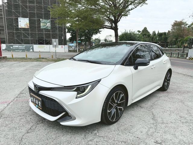 TOYOTA豐田 AURIS  第1張相片