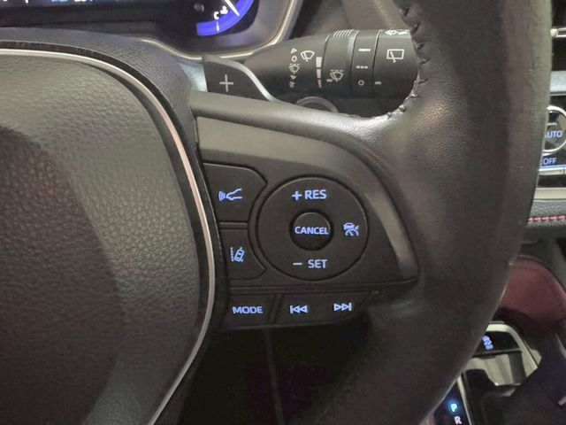 TOYOTA豐田 AURIS  第7張相片