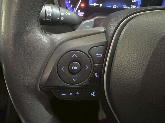 TOYOTA豐田 AURIS  第8張相片