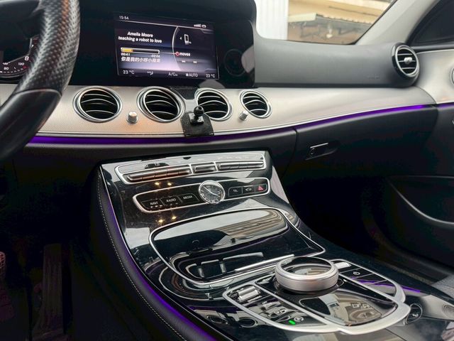 M-BENZ賓士 E200  第9張相片