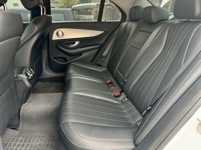 M-BENZ賓士 E200  第10張相片